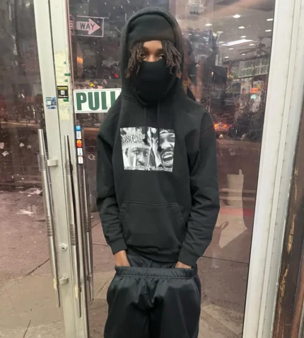 130 World Hoodie Black